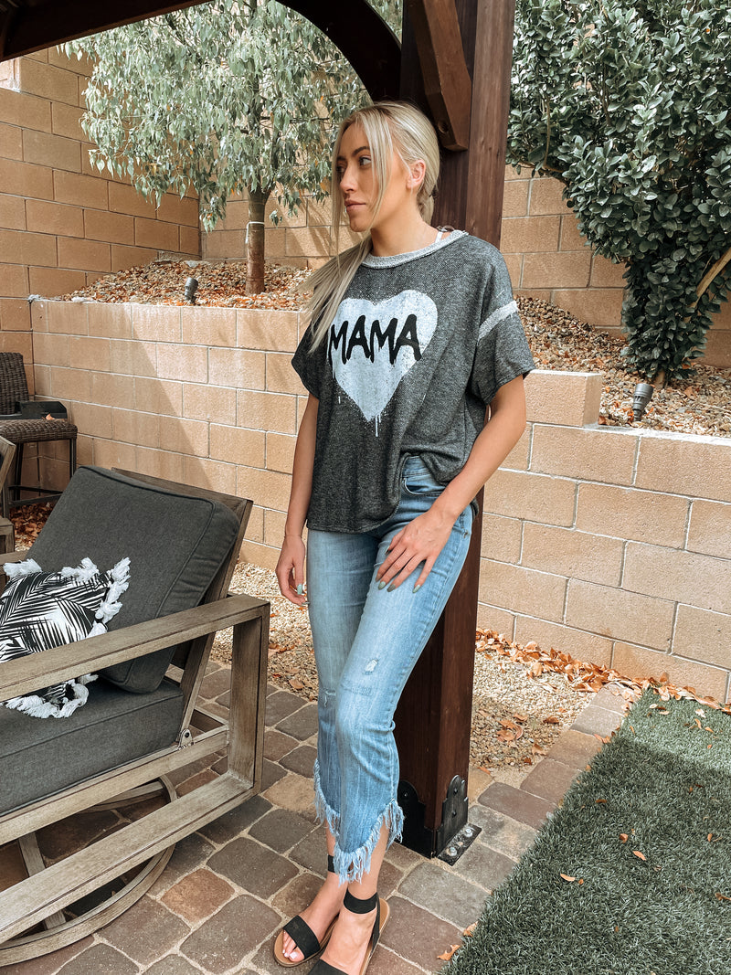 Mama Graffiti Tee