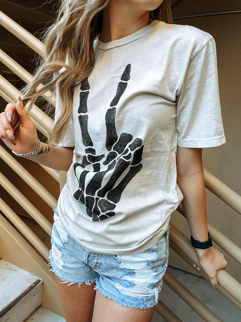 Skelly Peace Tee