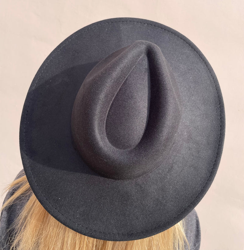 Taylor hat in Black